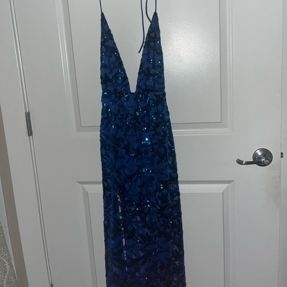 Lucy in the Sky - Picture 4 of 4